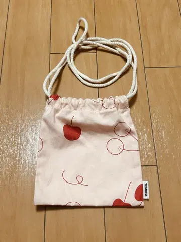 TEMBEA 복조리 POCHETTE CHERRY