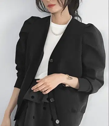 [ ELFRANK ] 숄더 개더 V넥 가디건