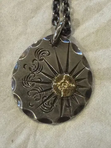 퍼스트 애로우즈 메탈