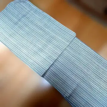 순수 실크 혼시오자와 오메시 연한 녹색 줄무늬 패턴