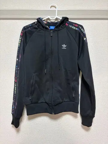adidas 블랙 저지 후드 부착