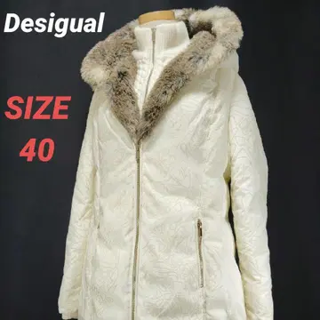 Desigual 데시구알 다운 자켓 올 패턴 여성용 화이트