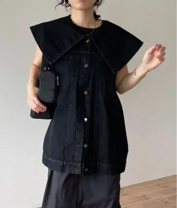 블랙 데님 베스트