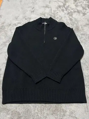 EVRIS / 하프 지퍼 니트