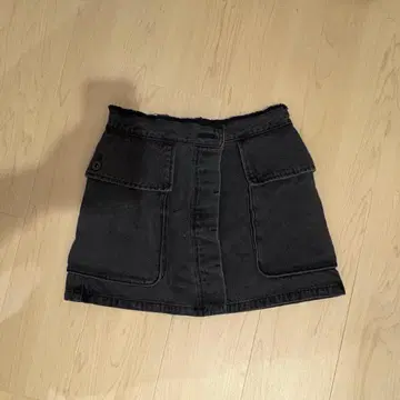 [ SLY JEANS ] 블랙 미니 스커트