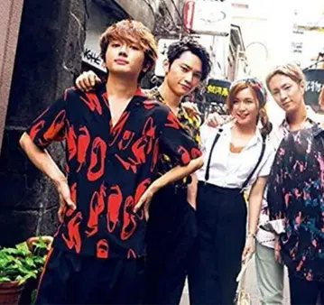 AAA 니시지마 타카히로 착용 ALOHA BLOSSOM 셔츠 38