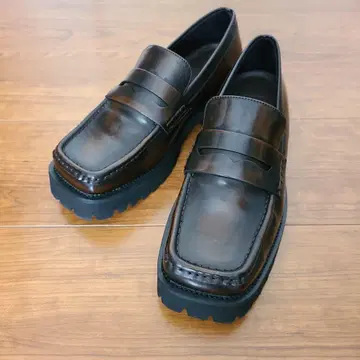 JEANASIS 로퍼 브라운