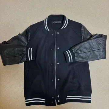 ZARA 바시티 자켓