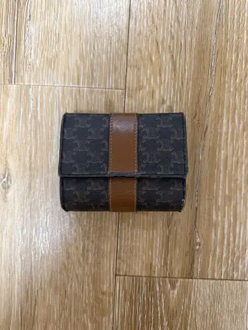 브라운 3단 폴더형 지갑 합성 피혁