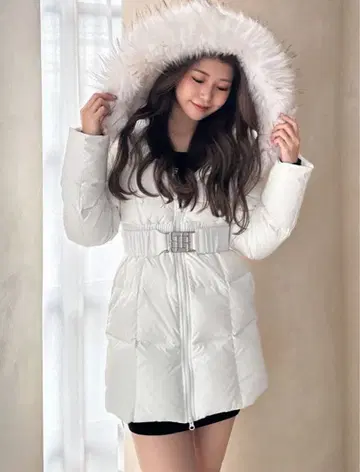 GYGY 벨트 포함 롱 다운 코트