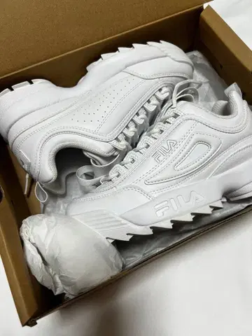 FILA 스니커즈