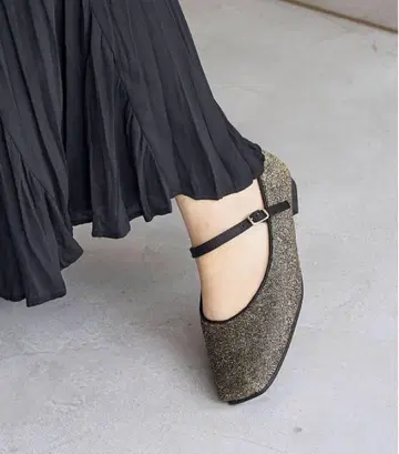 루타론 소프트 멜리 제인 골드 23.5cm