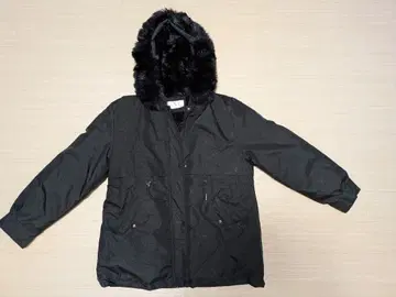 퍼 후드 블랙 다운 자켓