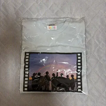 WEST. rainboW 투어 T셔츠