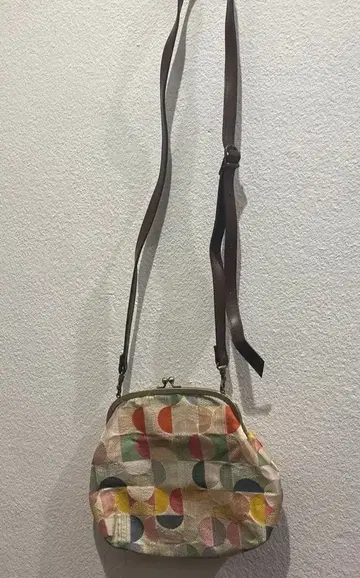 카란 콜론 교토 가마구치 백