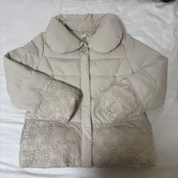 axes femme 다운 자켓