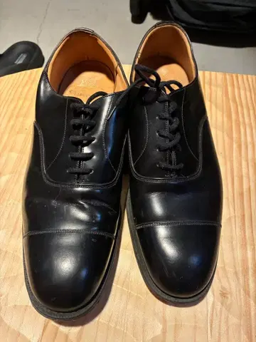 Church's 가죽 신발