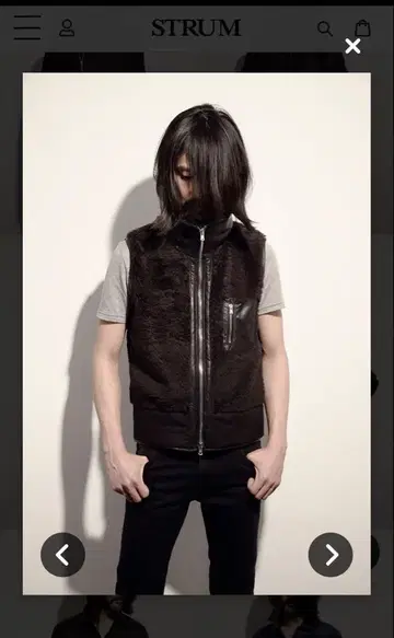 STRUM 퍼 베스트 size M