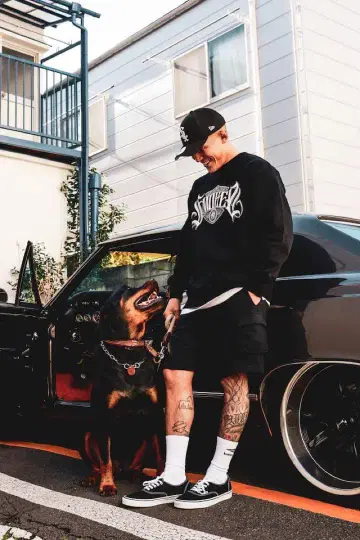KH INDUSTRY SMOKER CREWNECK SWEAT