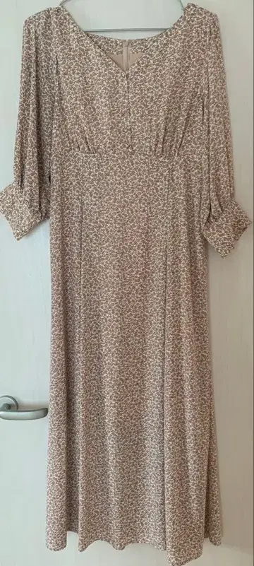 mysty woman 꽃무늬 엠파이어 원피스