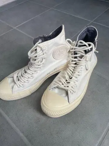 Converse 화이트 하이컷 스니커즈