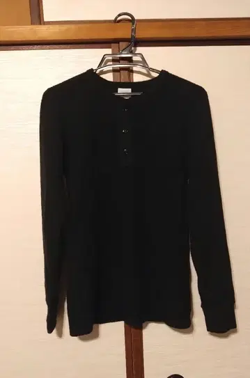 Rude gallery black rebel 헨리넥 긴팔 티셔츠