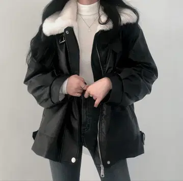 D홀릭 보아 아우터