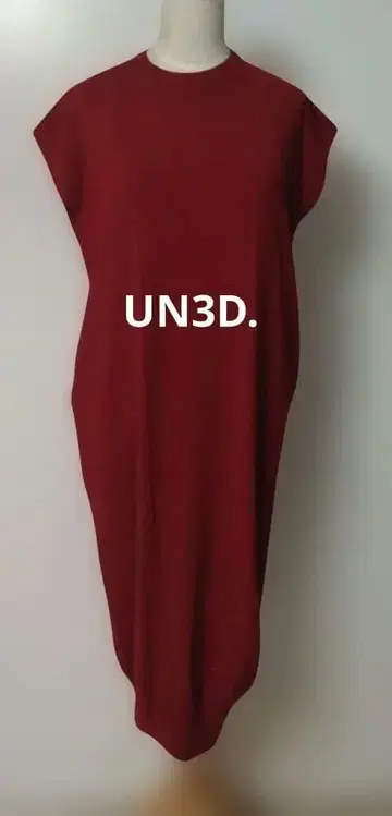 택 포함 UN3D. 베이직 코쿤 니트 원피스 정가 35,200엔