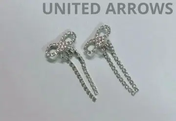 [ 새상품급 ] UNITED ARROWS 큐빅 귀찌