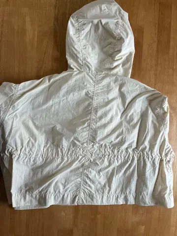 FRAY I.D 후드 부착 마운틴 후드티