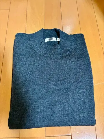 UNIQLO U 유니클로  모크넥 니트