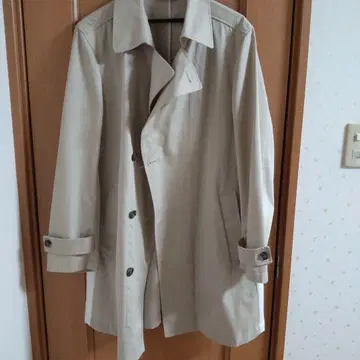 새상품 꼼사맨 남성용 코트