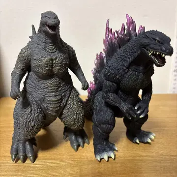 고질라 소프트 비닐 피규어 2체 세트