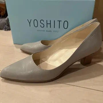 YOSHITO 그레이 스틸레토 펌프스