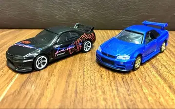스카이라인GT-R 2대 세트