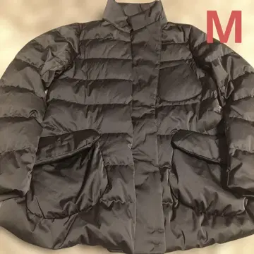 새상품급 UNIQLO +J 다운 자켓 블랙 다운90% M 사이즈