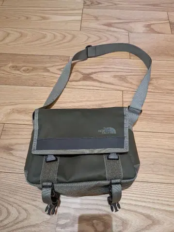 The North Face 메신저 백