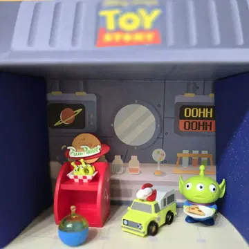 52TOYS 토이 스토리 리틀 그린맨 피자 플래닛 피규어