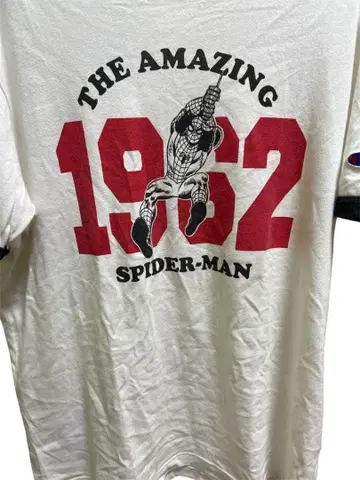 스파이더맨 1962 T셔츠 L사이즈 Champion