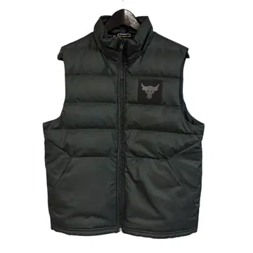 언더아머 프로젝트 락 다운 베스트