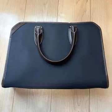 다케오 키쿠치 비즈니스 백 네이비