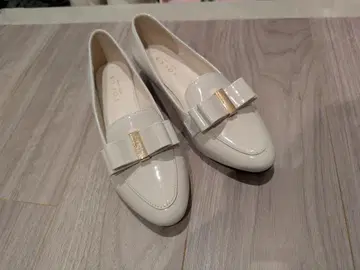 토카 펌프스 에나멜