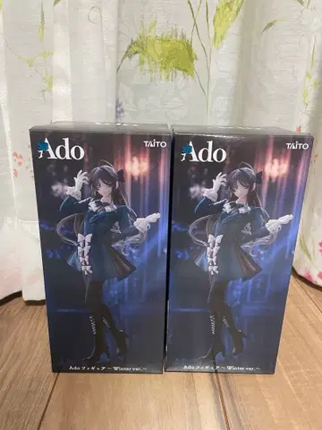 미개봉 새상품 라운드 원 한정판 Ado 피규어 Winter ver. 2점