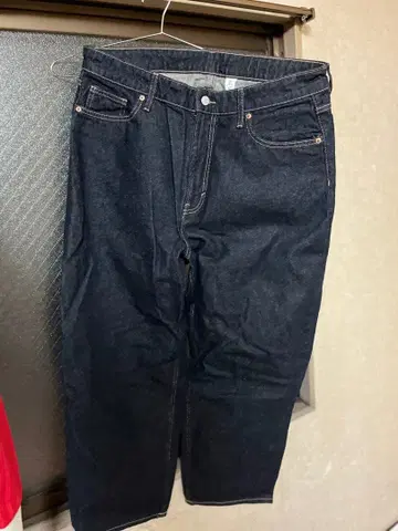 다크 블루 데님 스트레이트 레그