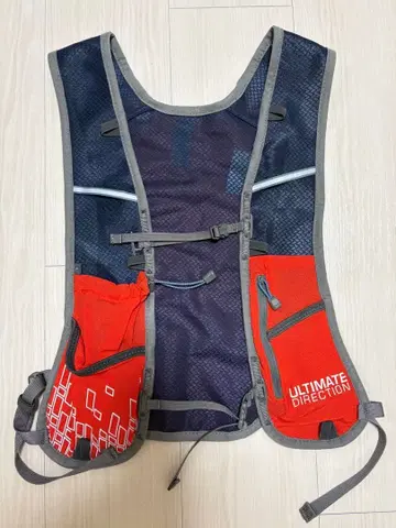 ULTIMATE DIRECTION MARATHON VEST LG