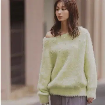 COCODEAL 코코딜 웨이브 기모 펄 오프숄더 니트 풀오버