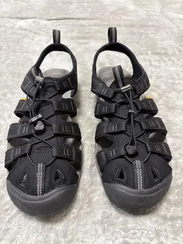 [ 새상품급 ] KEEN 클리어워터 CNX 샌들 28.5cm