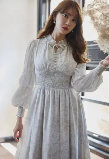 herlipto Winter Floral Long-sleeve Dress