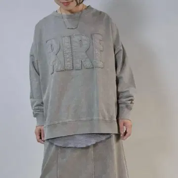 kakela 트레이닝복 / 큐브 슈가