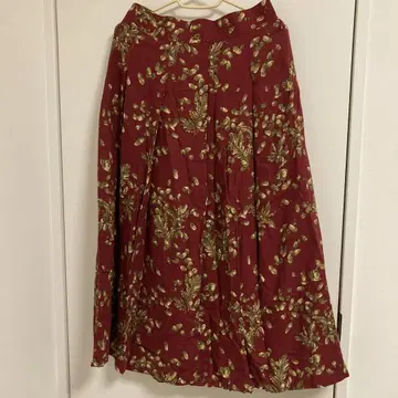 플레어 스커트 버건디 잎 패턴 동동이 패턴 keith 가을/겨울